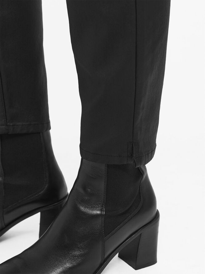 Object OBJBELLE LISA COATED PANT NOOS Black
