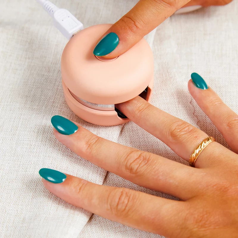 Le Mini Macaron Gel Polish 8,5 ml - Le Vert