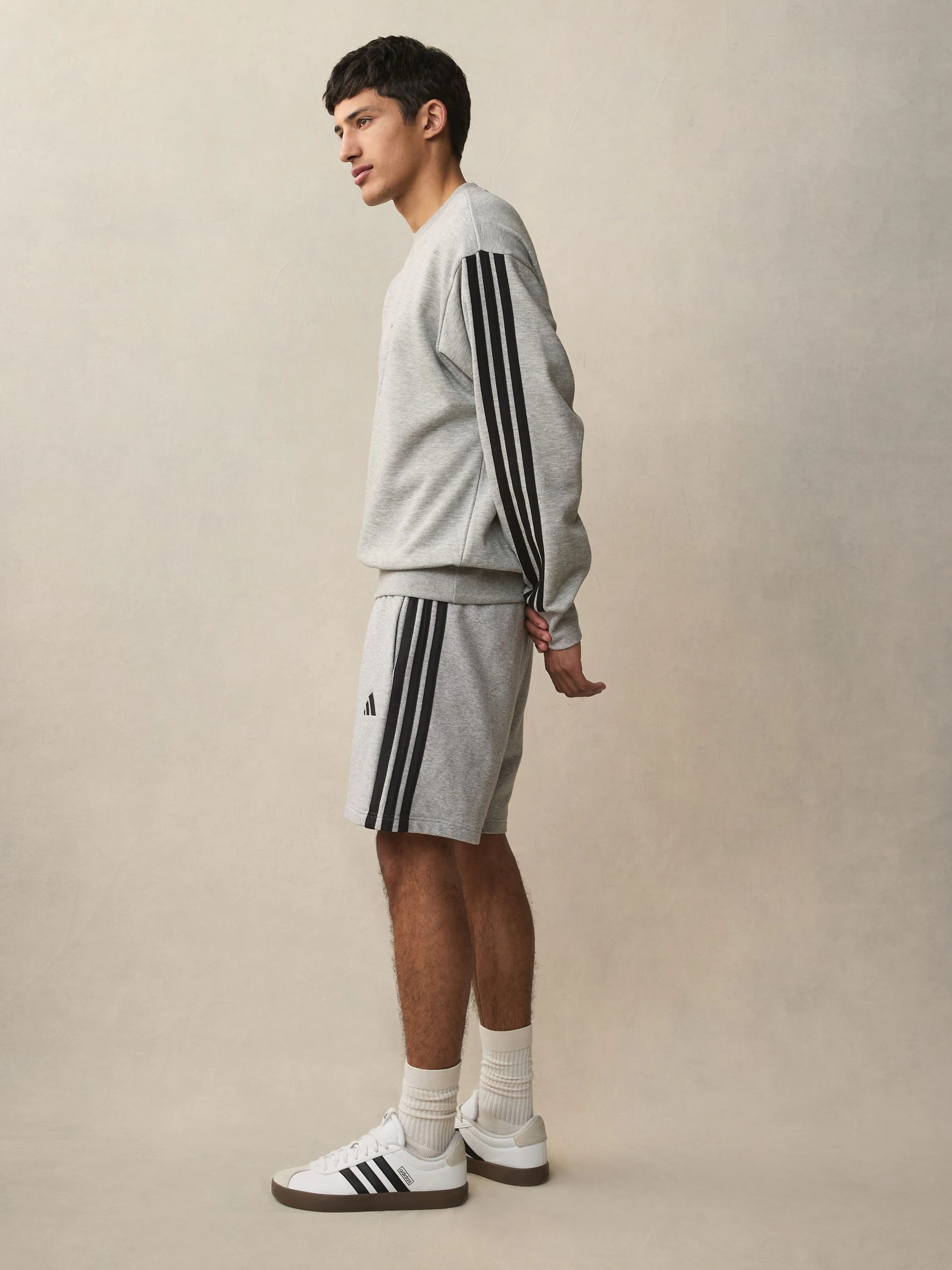 Grijs - adidas Essential 3-Stripes French Terry Shorts