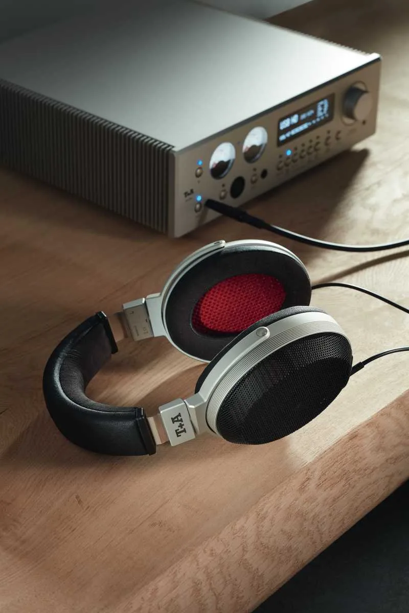 T A Solitaire P Casques hi-fi