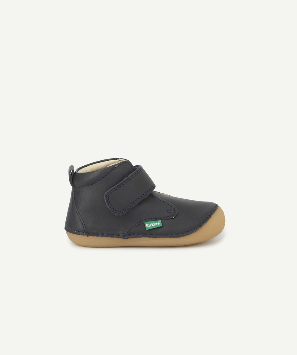 KICKERSBOTTINES BÉBÉ EN CUIR BLEU MARINE AVEC BANDE AUTO AGRIPPANTE