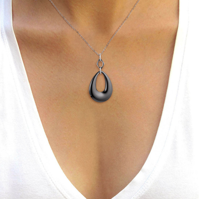 STELLA - Collier - Motif Pure Ceramic Noir & Chaine forçat acier