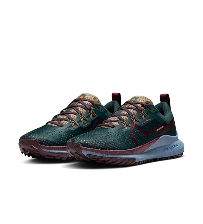 Nike Women Pegasus Trail 4 Trailschoenen