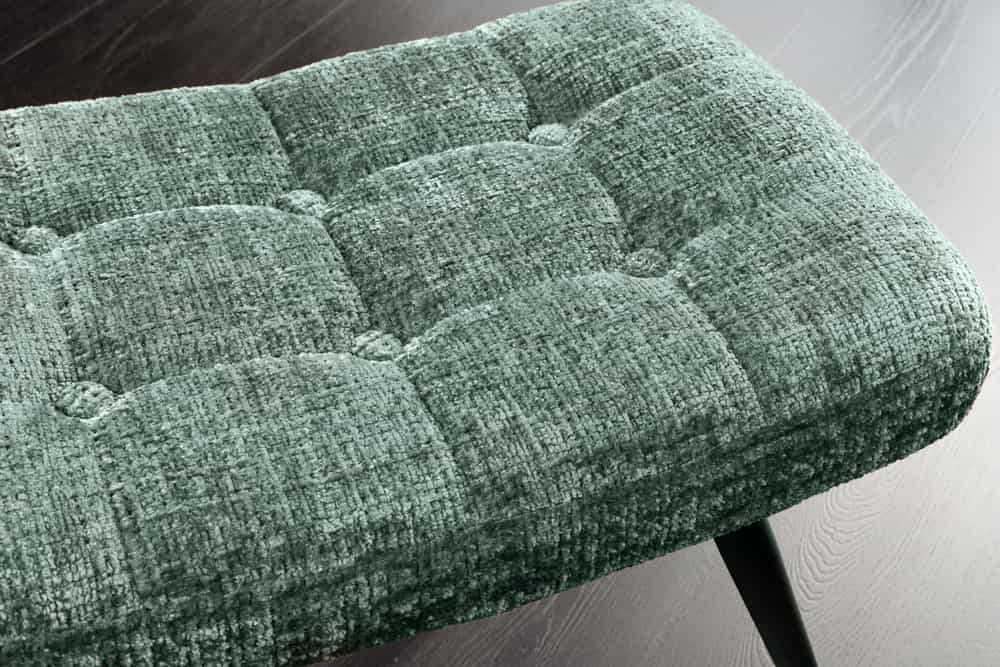 Moderner Hocker SCANDINAVIA grün Chenille Cremona Metallbeine Fußhocker