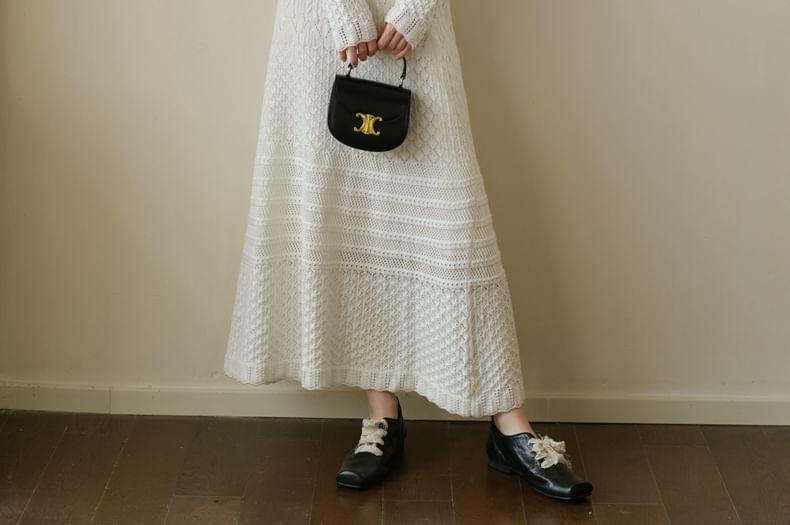 Sincethen - Gebreide top met lange mouwen, lintaccent, knoopjes en hoge taille / Maxi-rok met vissenstaart