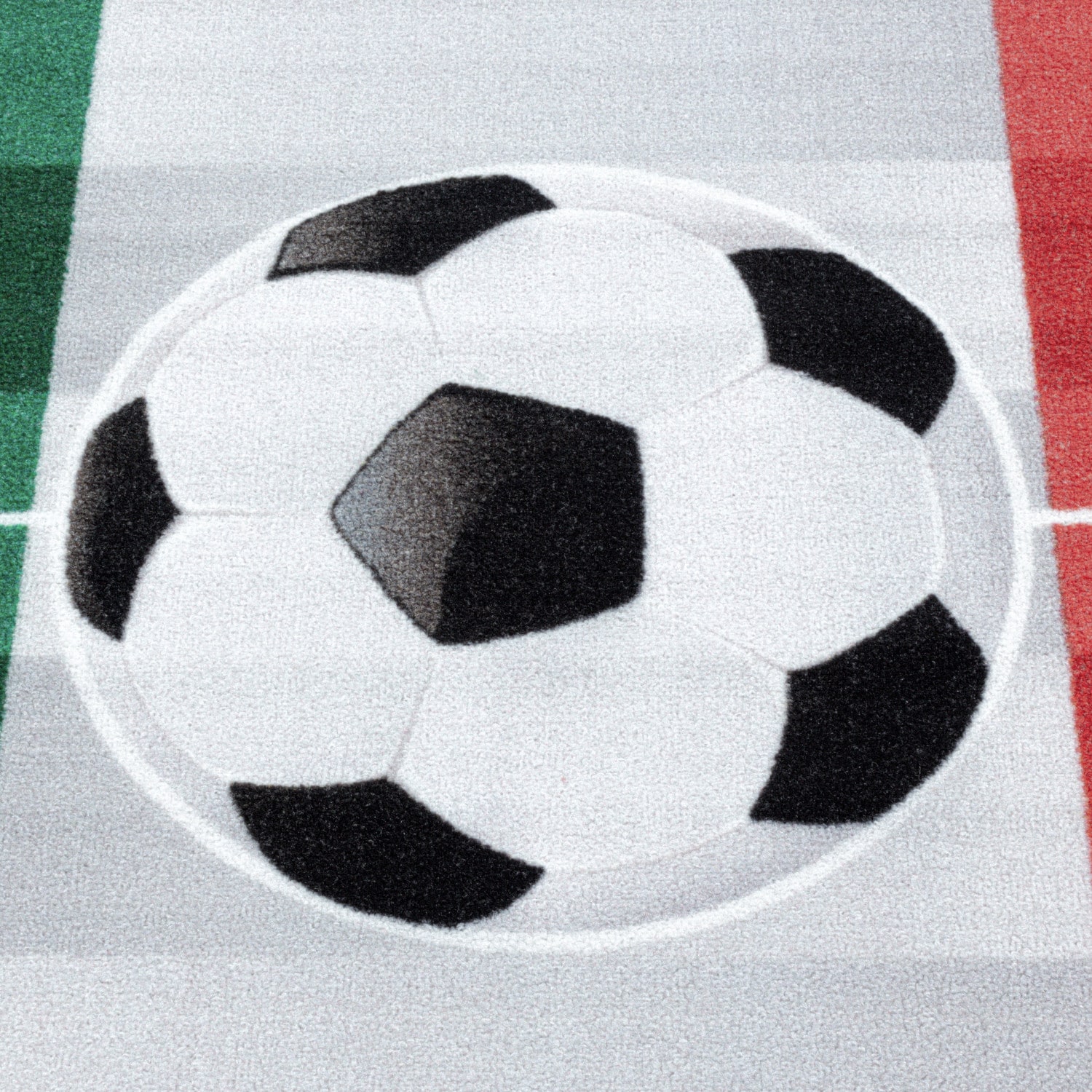 Kinderteppich Fußball, Fußballfeld mit Flaggen Motiv, Höhe 9 mm Ökotex Standard