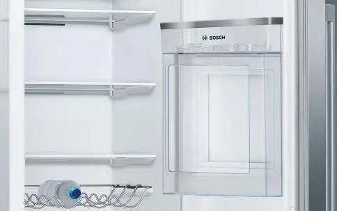 Bosch Serie | 6 KAG93AIEP - Køleskab/fryser - side ved side med vanddispenser, isdispenser - fritstående - bredde: 90.8 cm - dybde: 70.7 cm - højde: 178.7 cm - 531 liter - Klasse E - rustfrit stål