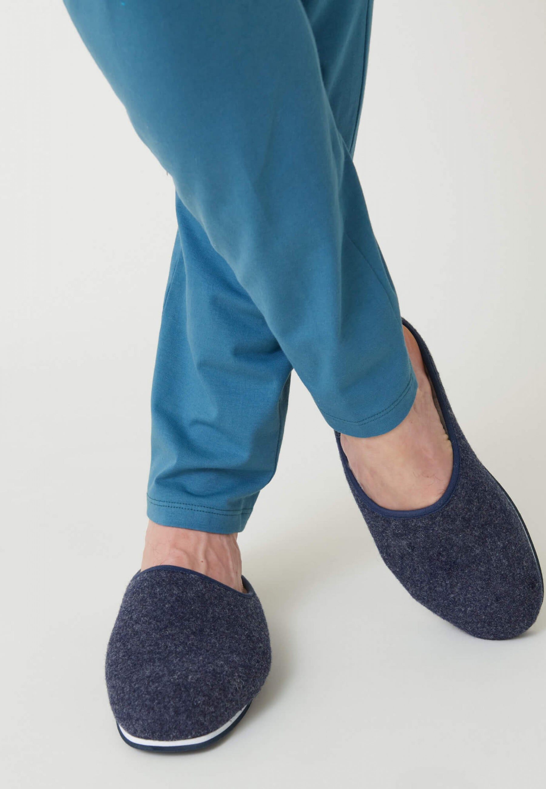 Chaussons d'intérieur en laine-Claude Marine
