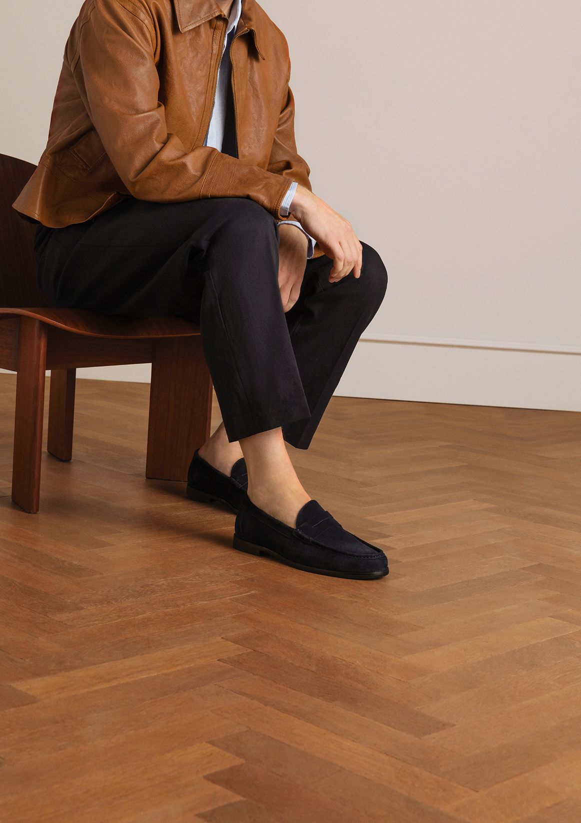 Donkerblauwe suède loafers