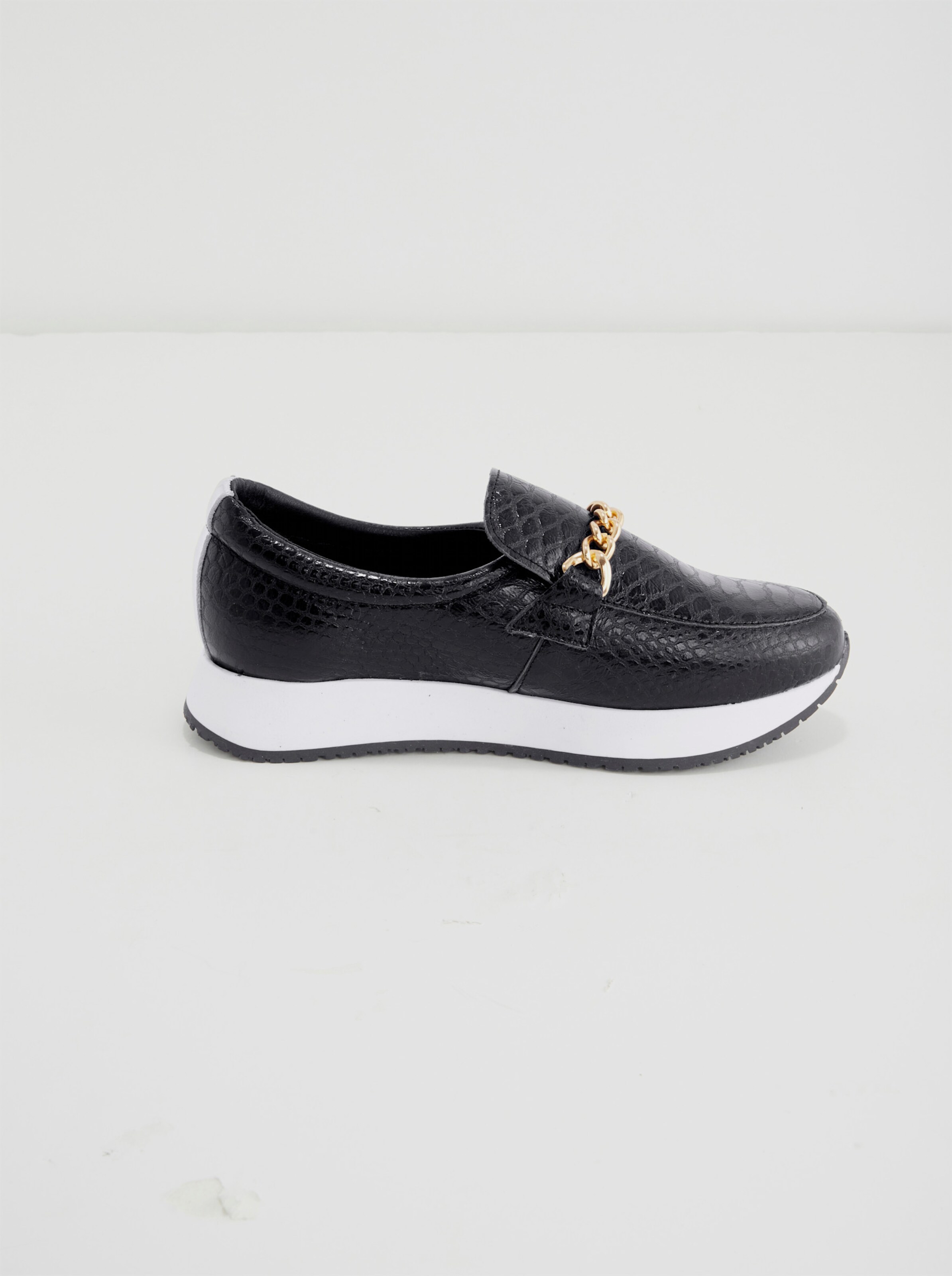 Slipper