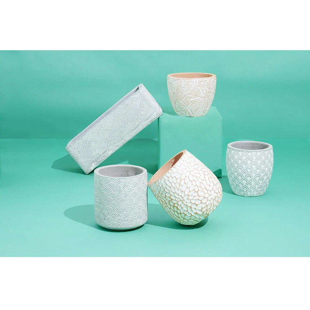 Cache pot cylindre en terre cuite motif écaille