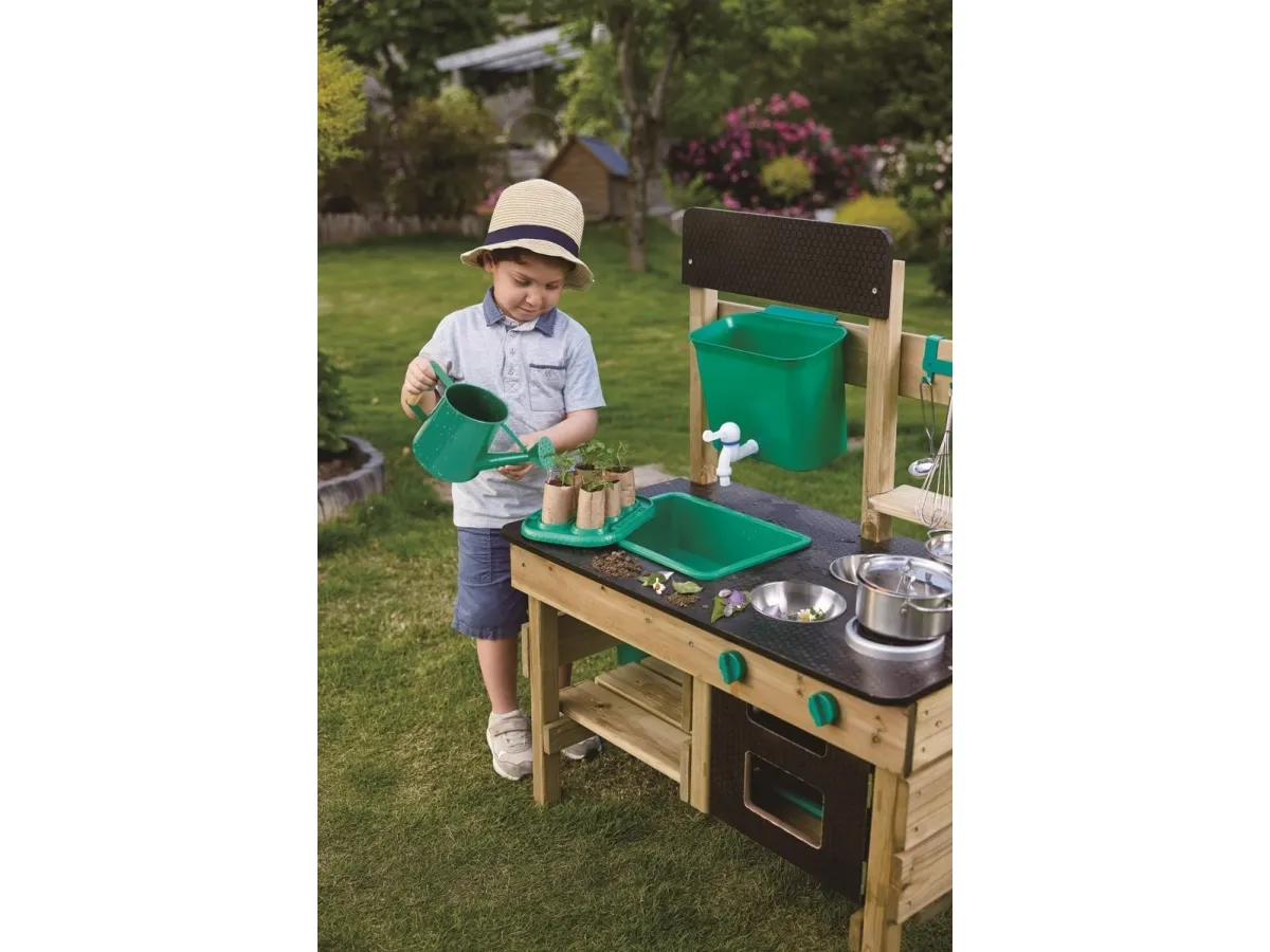 Hape Outdoor Kitchen
