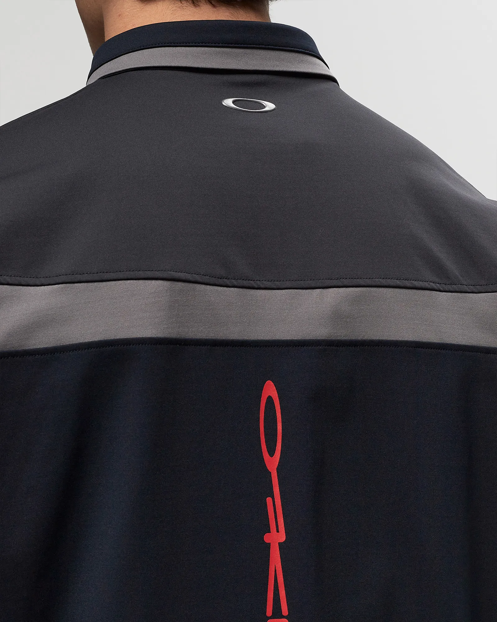 OAKLEY ICON SHAPE SHIRT