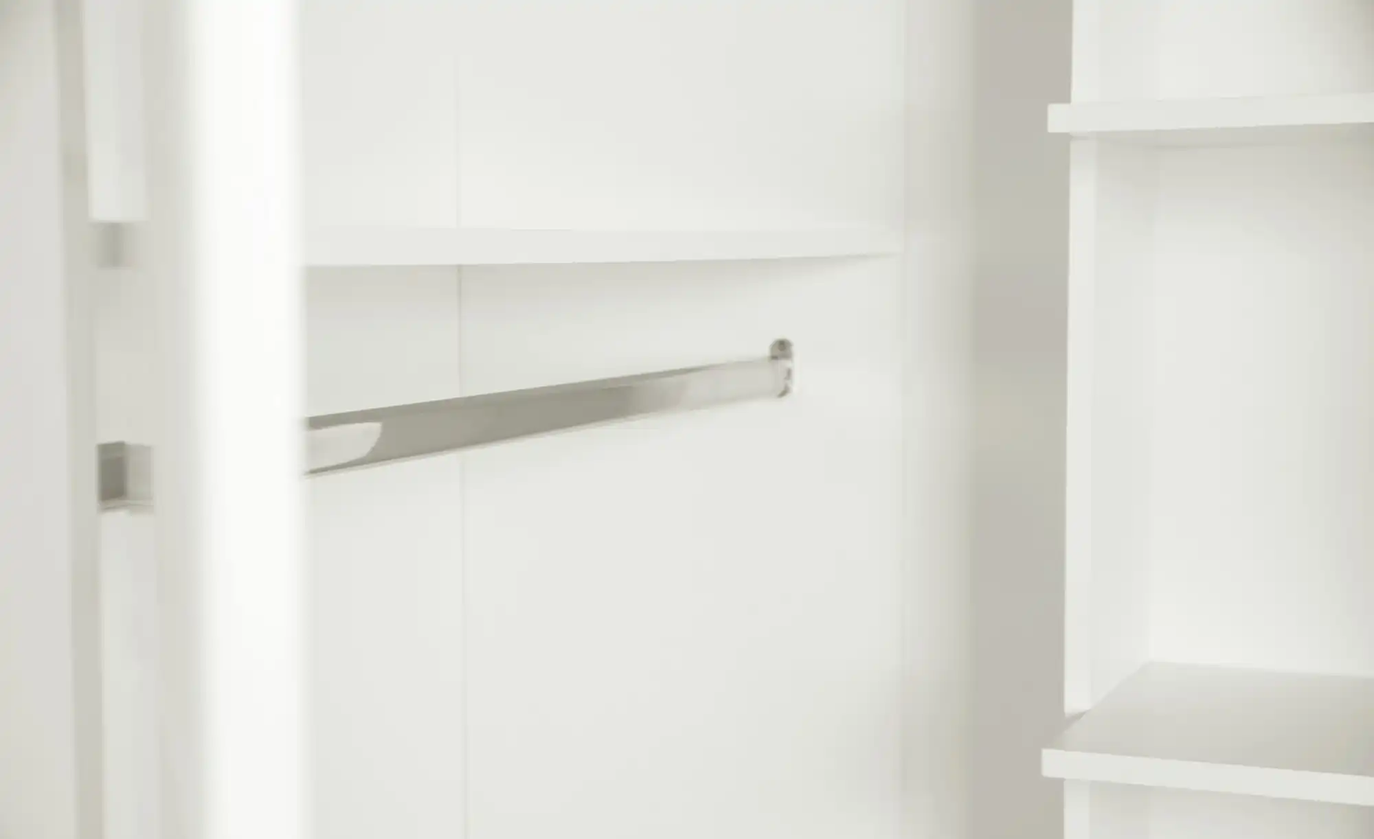 Mia & Mo Eckschrank Suna