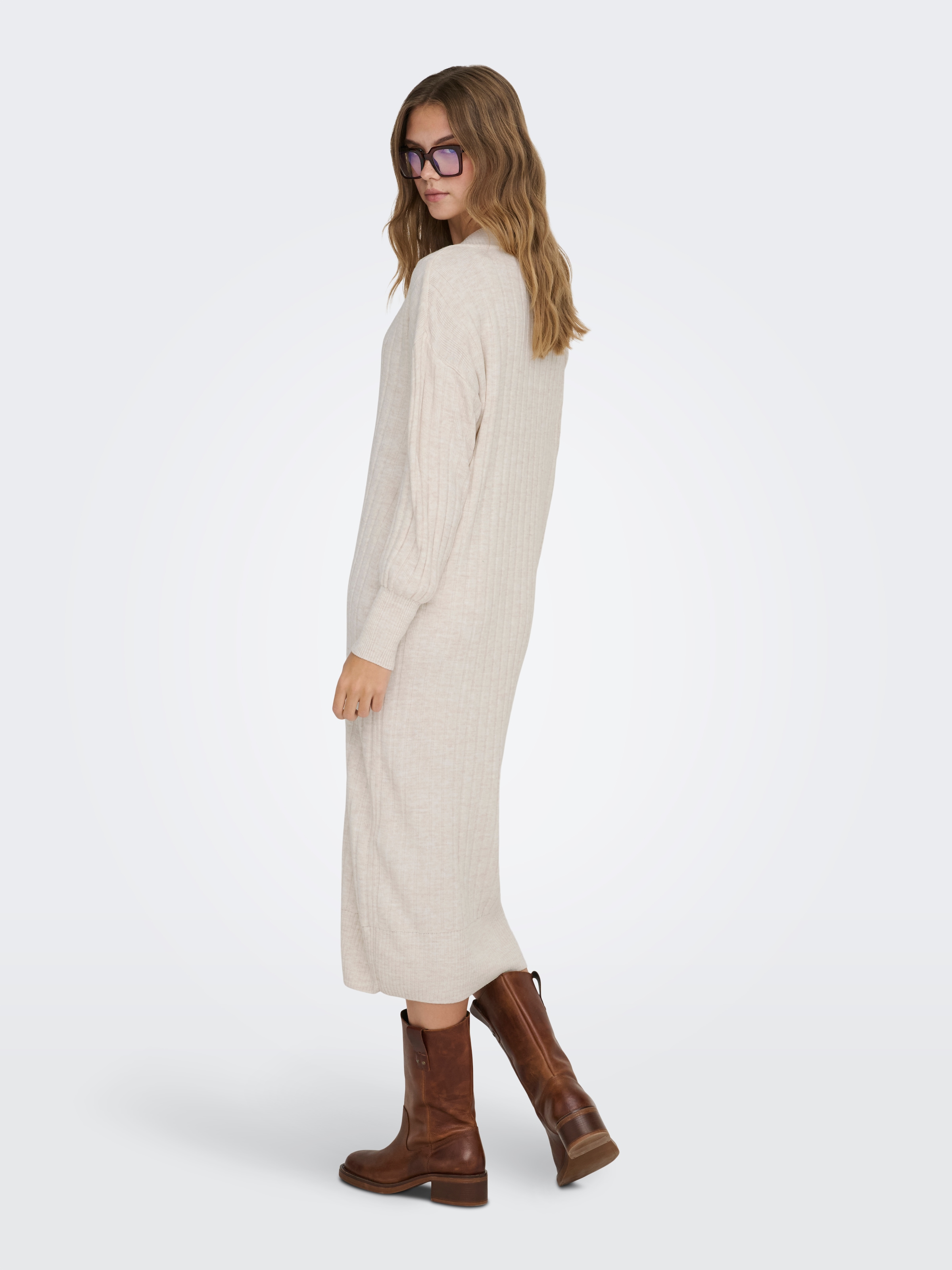 ONLY Strickkleid »ONLNEW TESSA L/S MIDI V DRESS« mit tiefem V-Ausschnitt mit breiter Blende