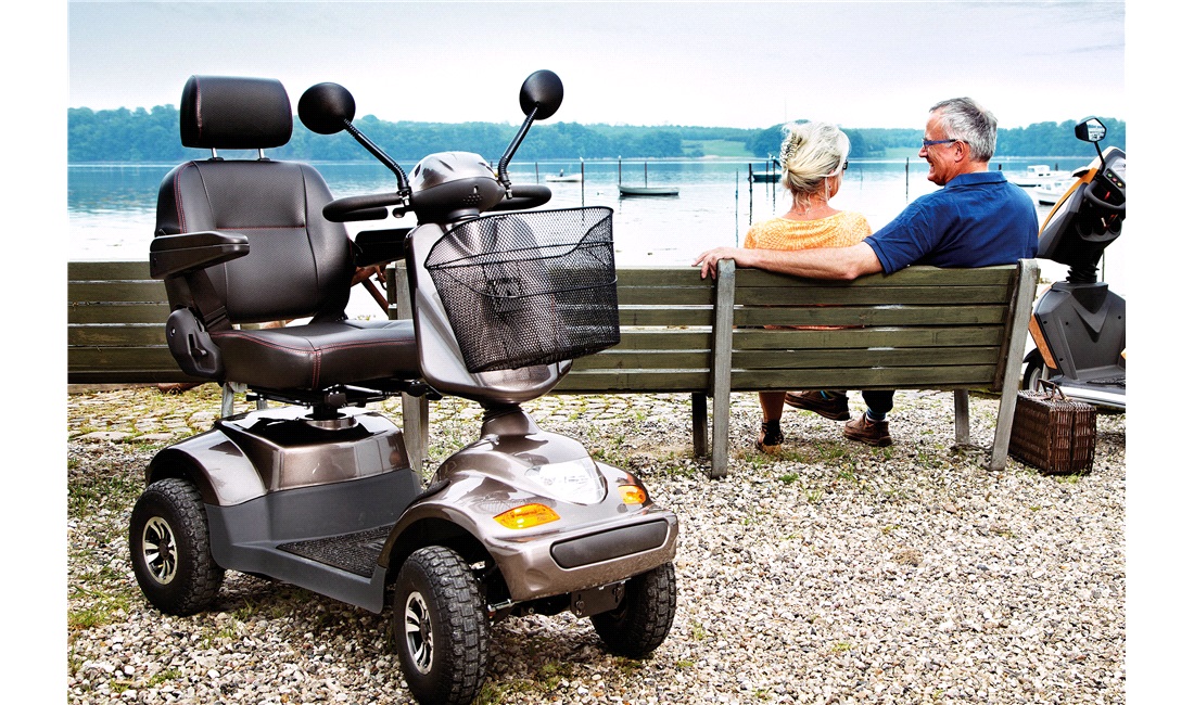 El-scooter PF2K 550W 36AH 4 hjul Mokka
