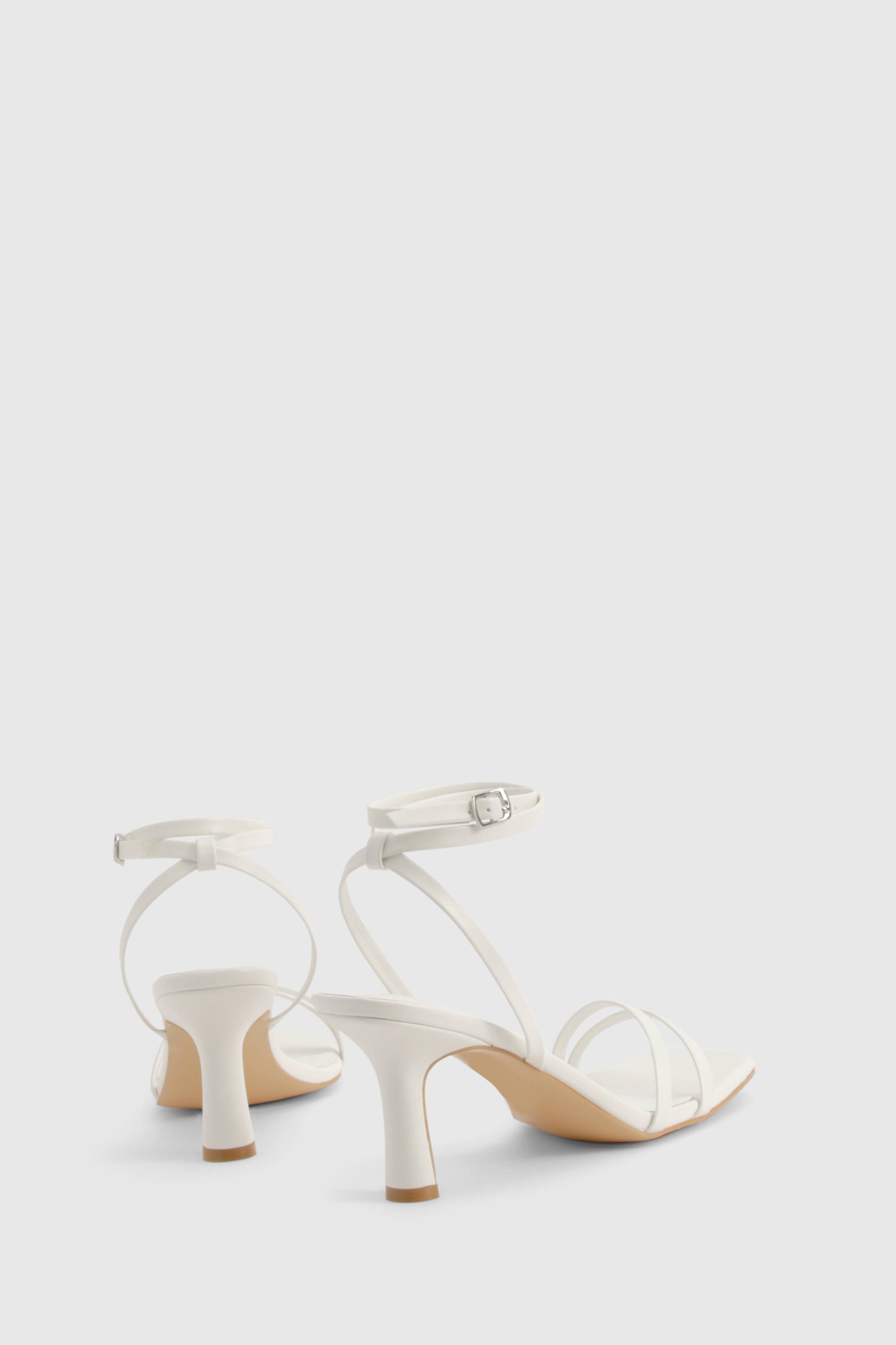 boohoo Talons mi-hauteur à double bride