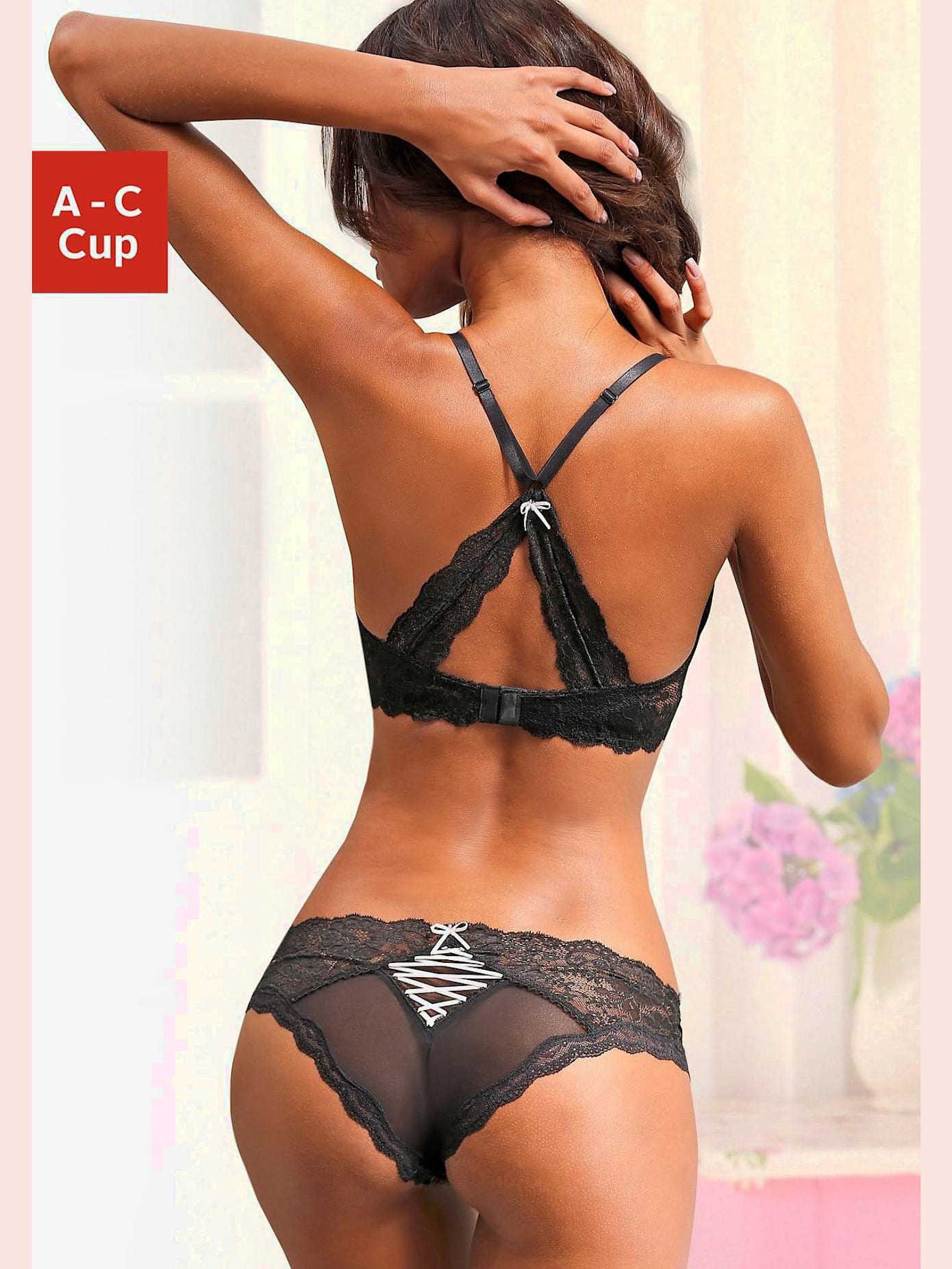 Joli ensemble lascana composé d'un soutien-gorge push-up et d'un panty