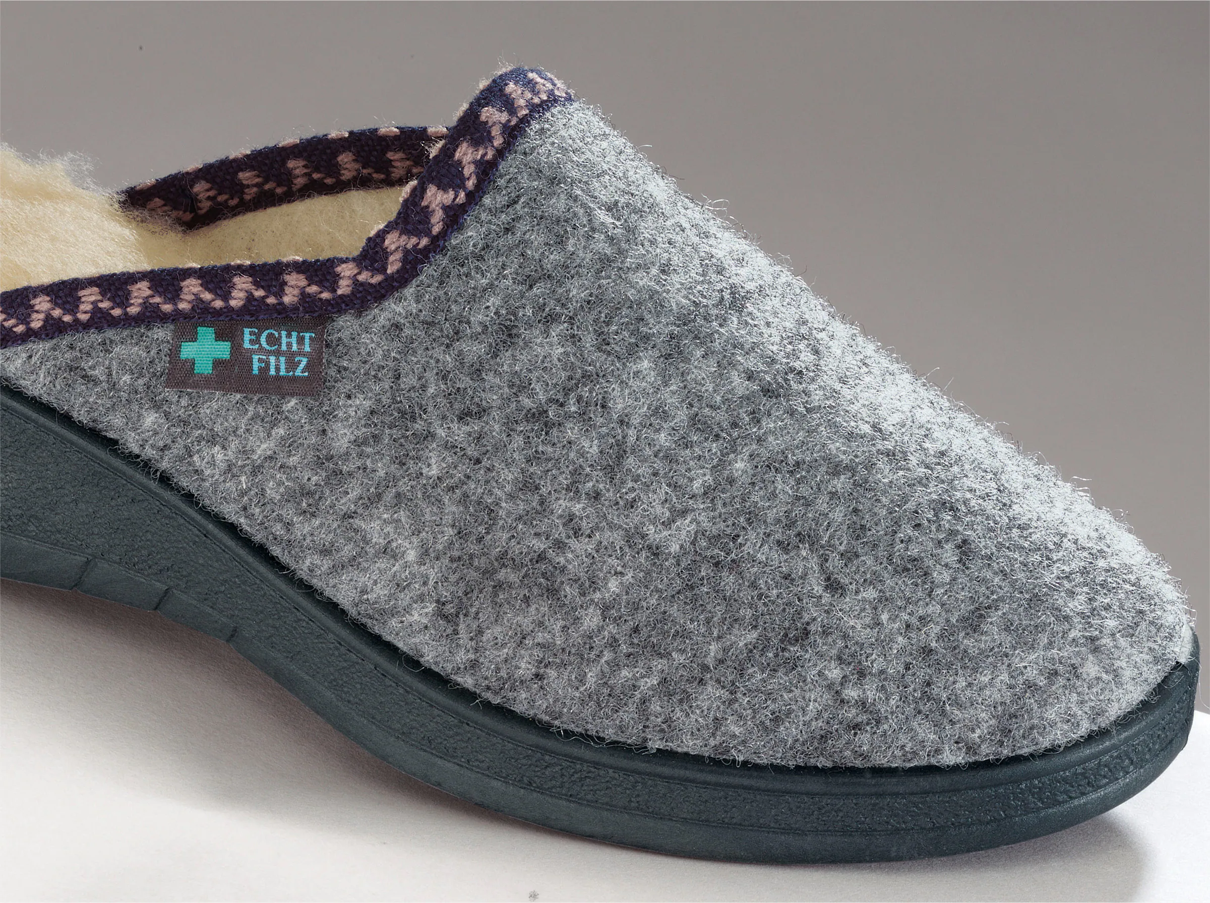 Landgraf Pantoffel in grau