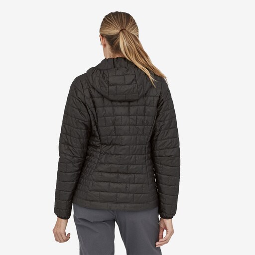 Patagonia Nano Puff Hoody, W's<br>Fantastisk multifunksjonell jakke i syntetmateriale- varm selv om den er våt! Tilbud på utvalgte farger!