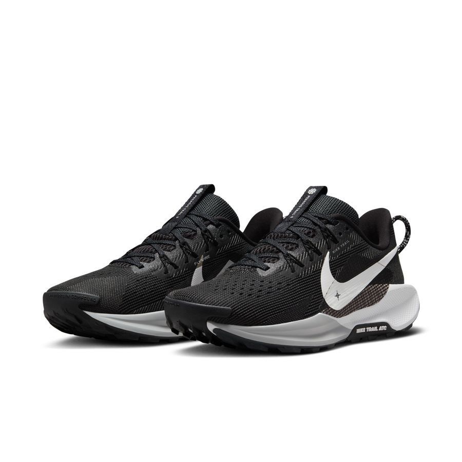 Nike Chaussures de Running Pegasus Trail 5 - Noir/Blanc/Gris Femme