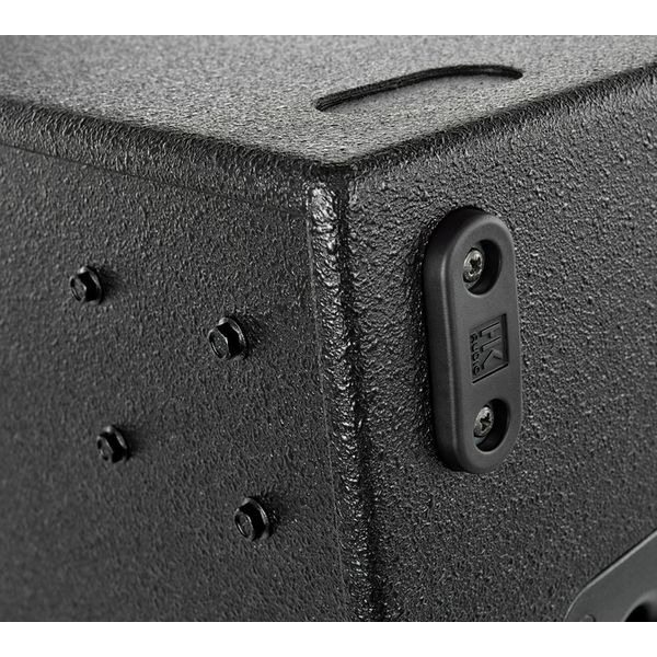 HK Audio L SUB 4000