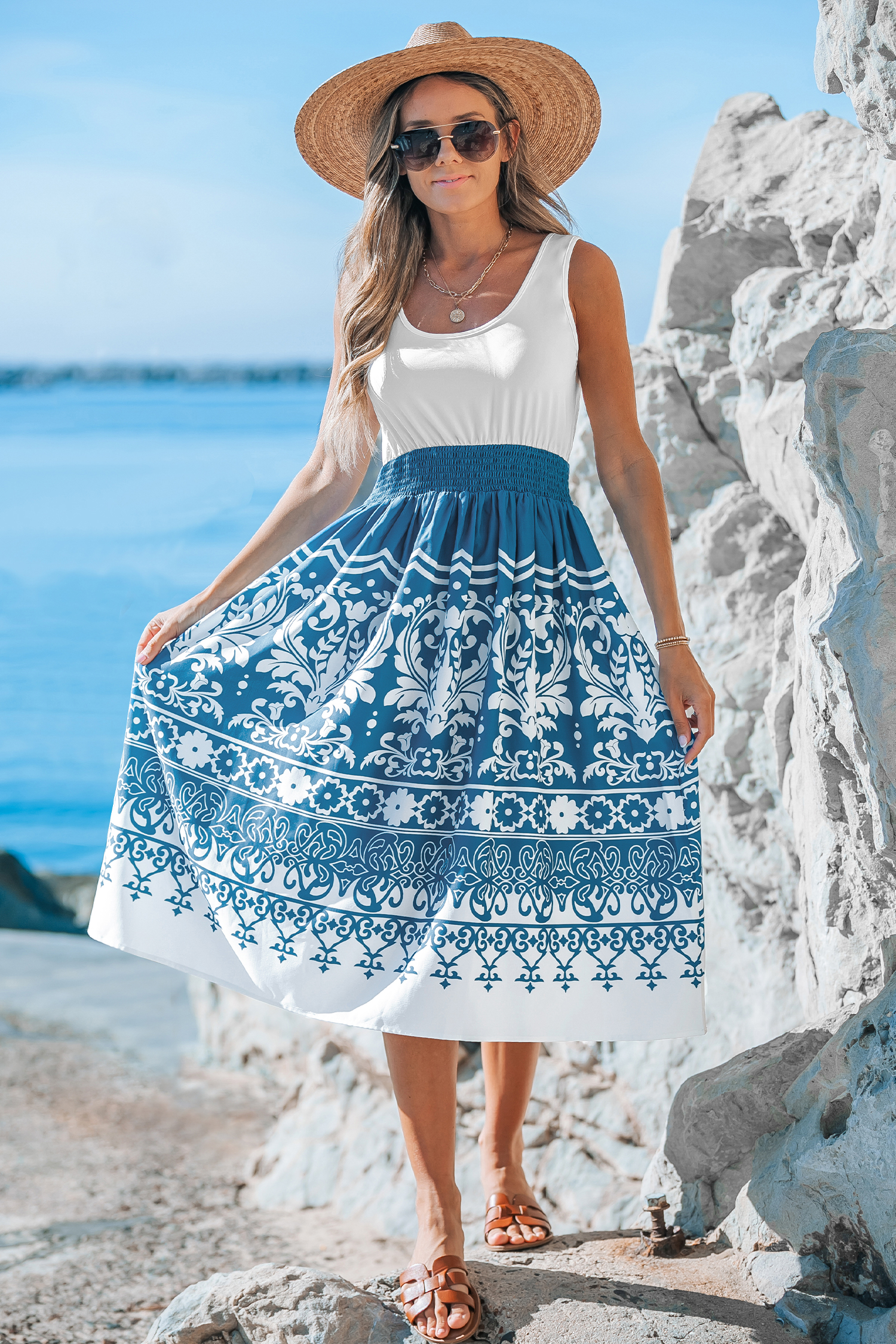 Robe mosaïque bleue