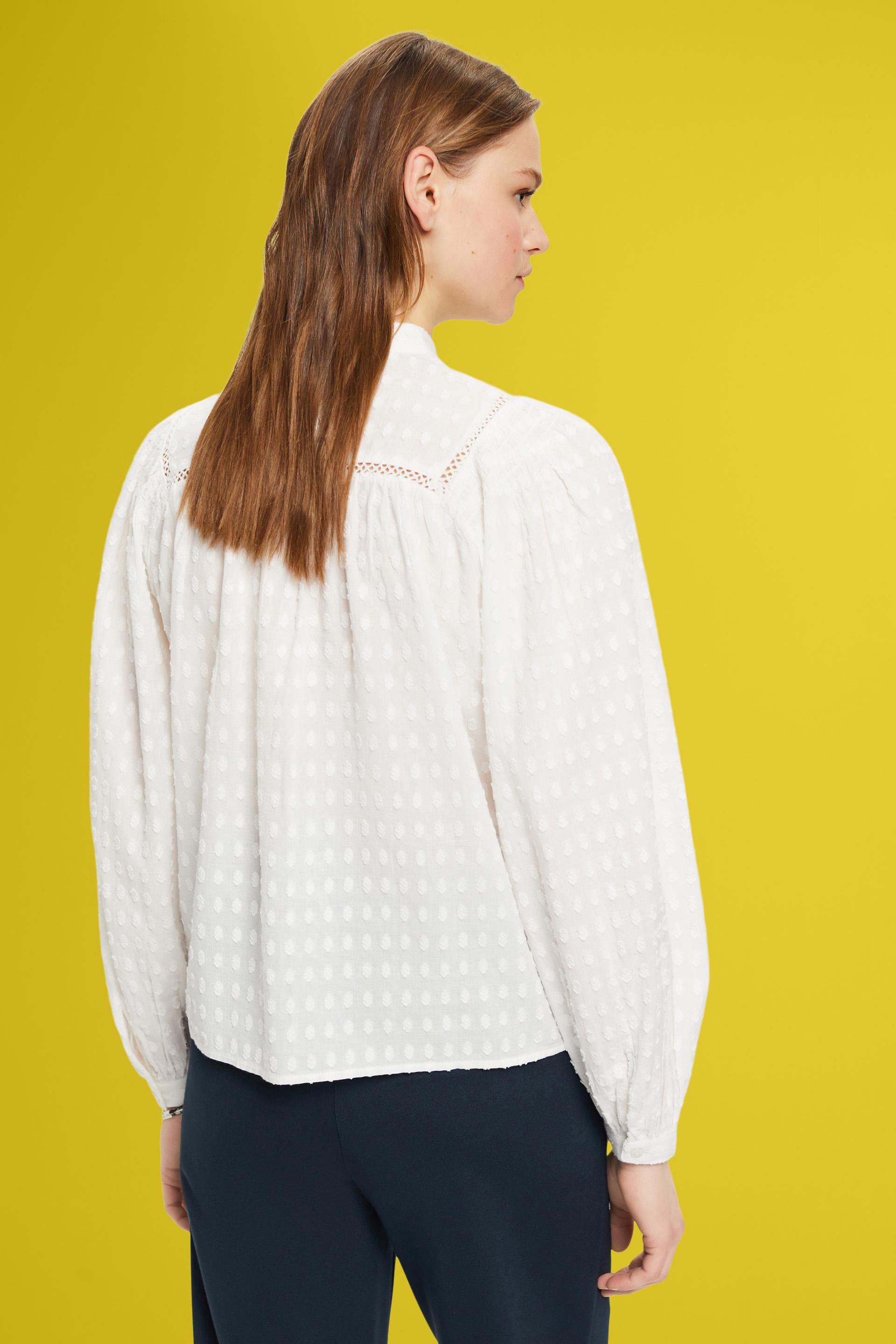 Blouse brodée