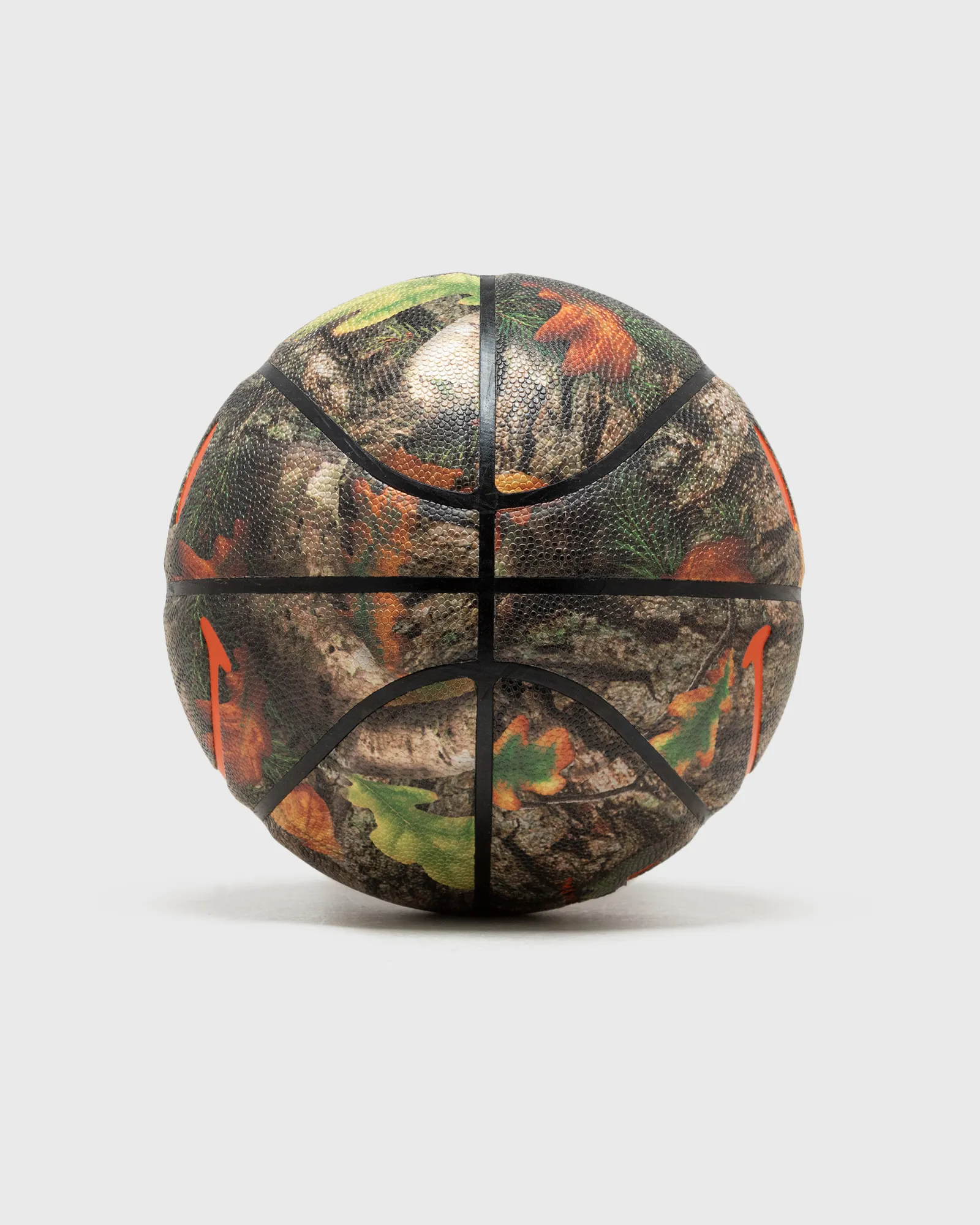 Market Smiley Fauxtree Basketball SIZE 7