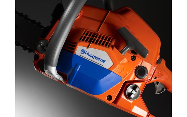 Husqvarna Benzin-Kettensäge »543 XP« Benzin-Kettensäge mit 38 cm Schwertlänge