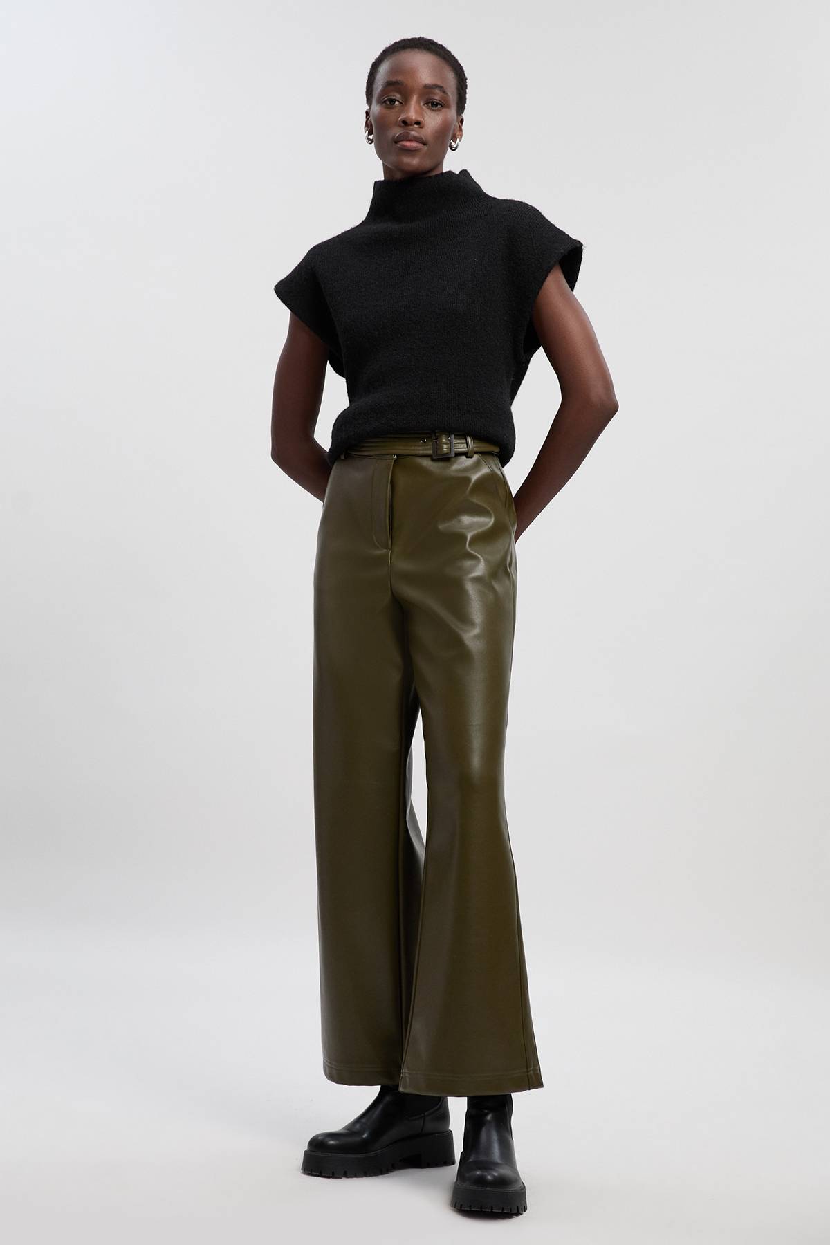 KarenMillen Pantalon à Détail Ceinture en synthétiquecuir