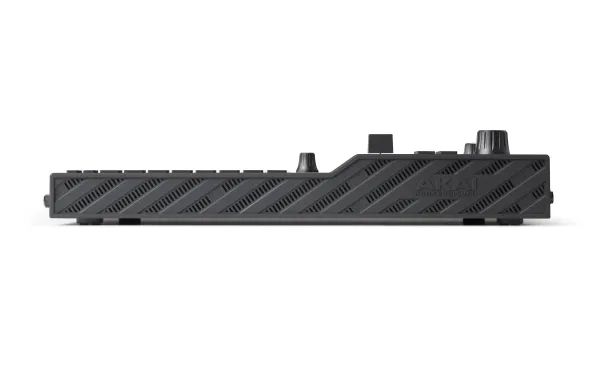 [OUTLET] - Akai Production Center FORCE