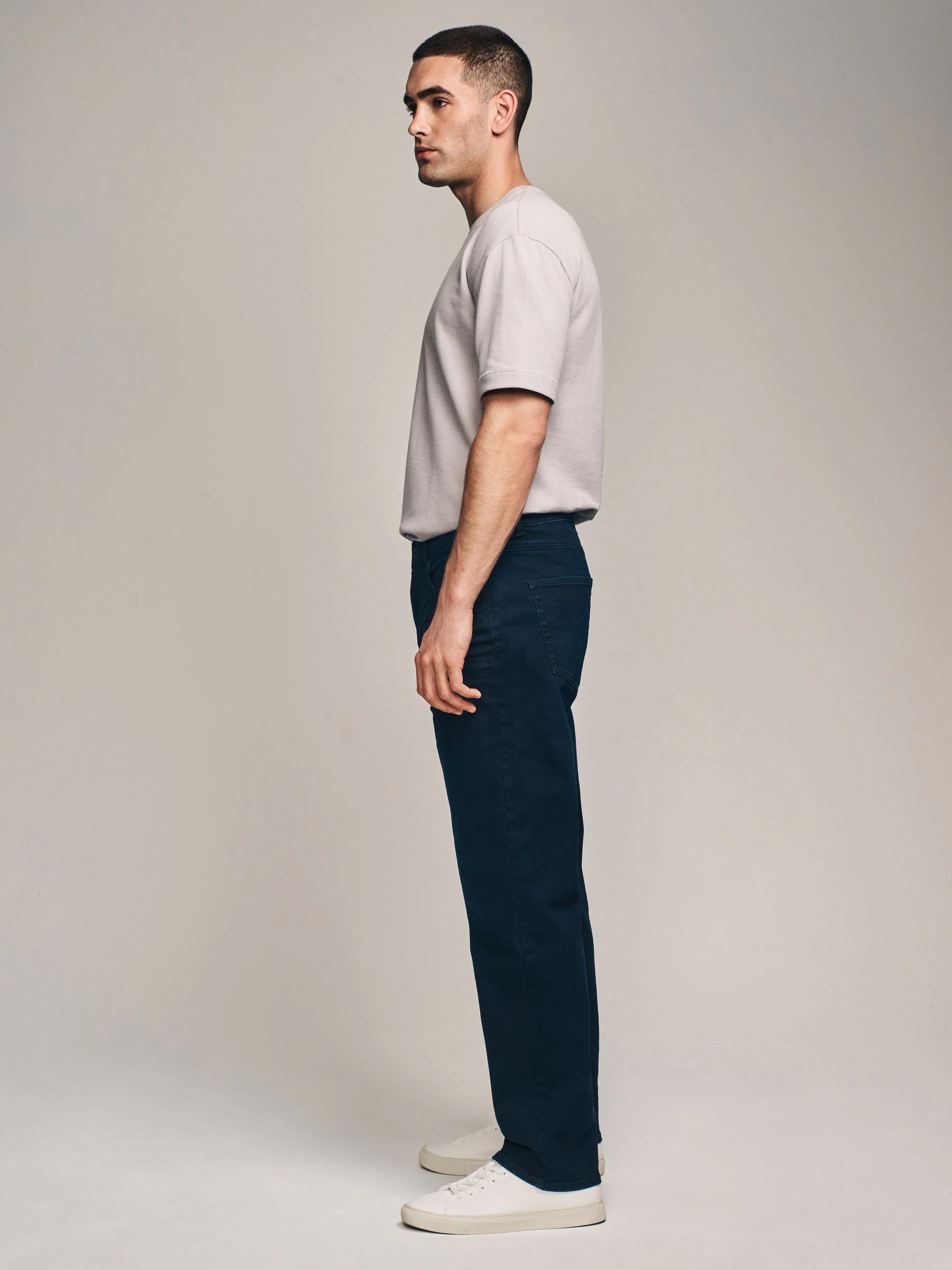 Inktblauw - Straight-fit Essential stretchy jeans met rechte pasvorm