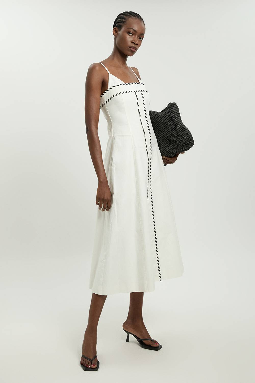 KarenMillen Robe Midi Cintrée En Mélange De Lin Avec Surpiqûres Contrastées