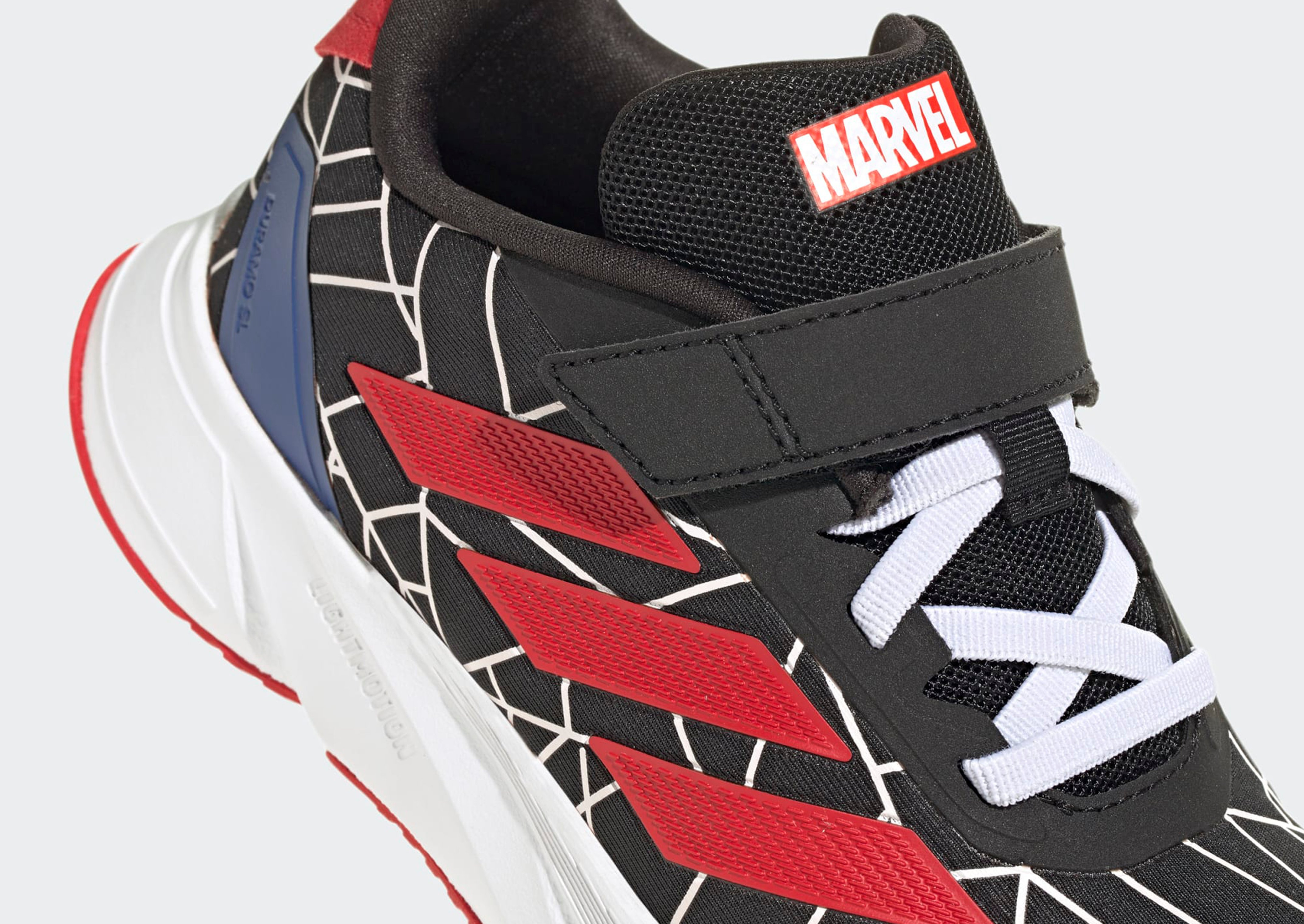 adidas Chaussure enfants Marvel Duramo SL