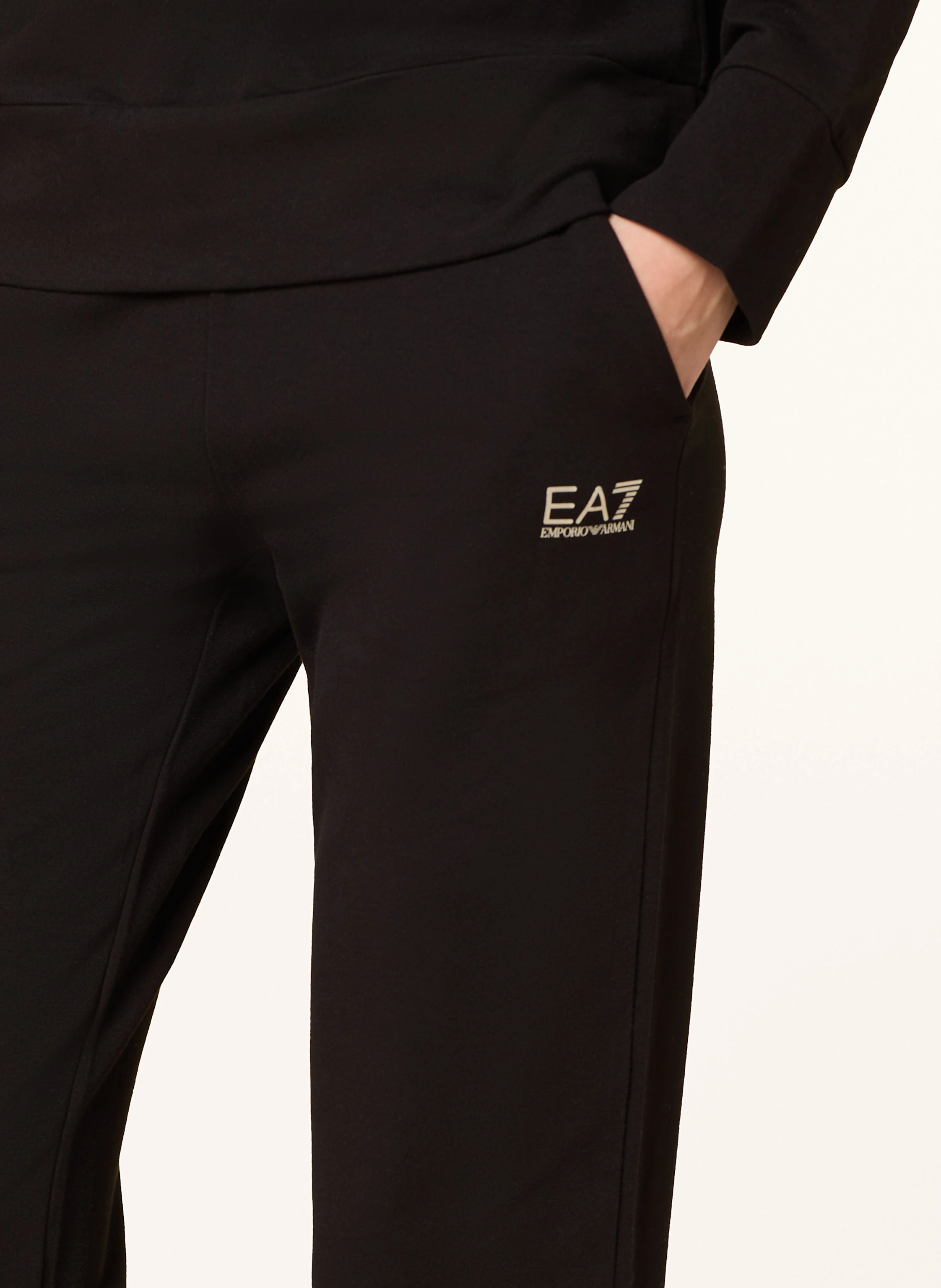 EA7 EMPORIO ARMANI Trainingsanzug