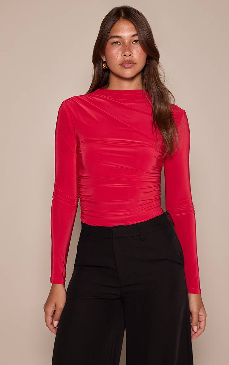 Rouge Body Manches Longues En Tissu Slinky Double Épaisseur Avec Détail Drapé Froncé