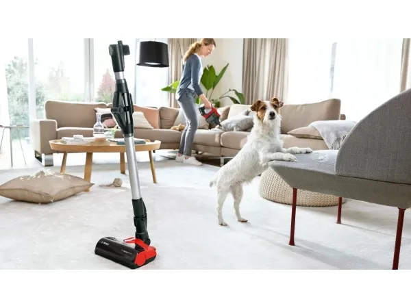 Bosch Unlimited 7 BCS711PET ProAnimal - Støvsuger - pind/håndholdt (2-i-1) - uden pose - ledningsfri - rød - 1 batteri