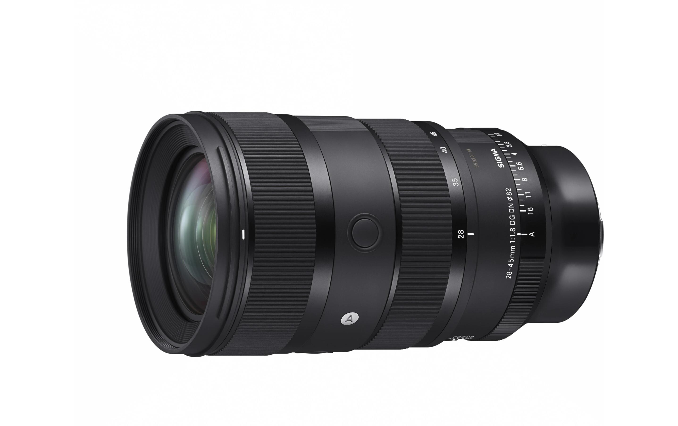 Zoomobjektiv 28-45mm F/1.8 DG DN Art Sony E-Mount<br>Vollformat-Zoomobjektiv mit einer konstanten maximalen Blendenöffnung von F1.8 und eine Schärfe und Klarheit vergleichbar mit der eines Festbrennweitenobjektivs ist