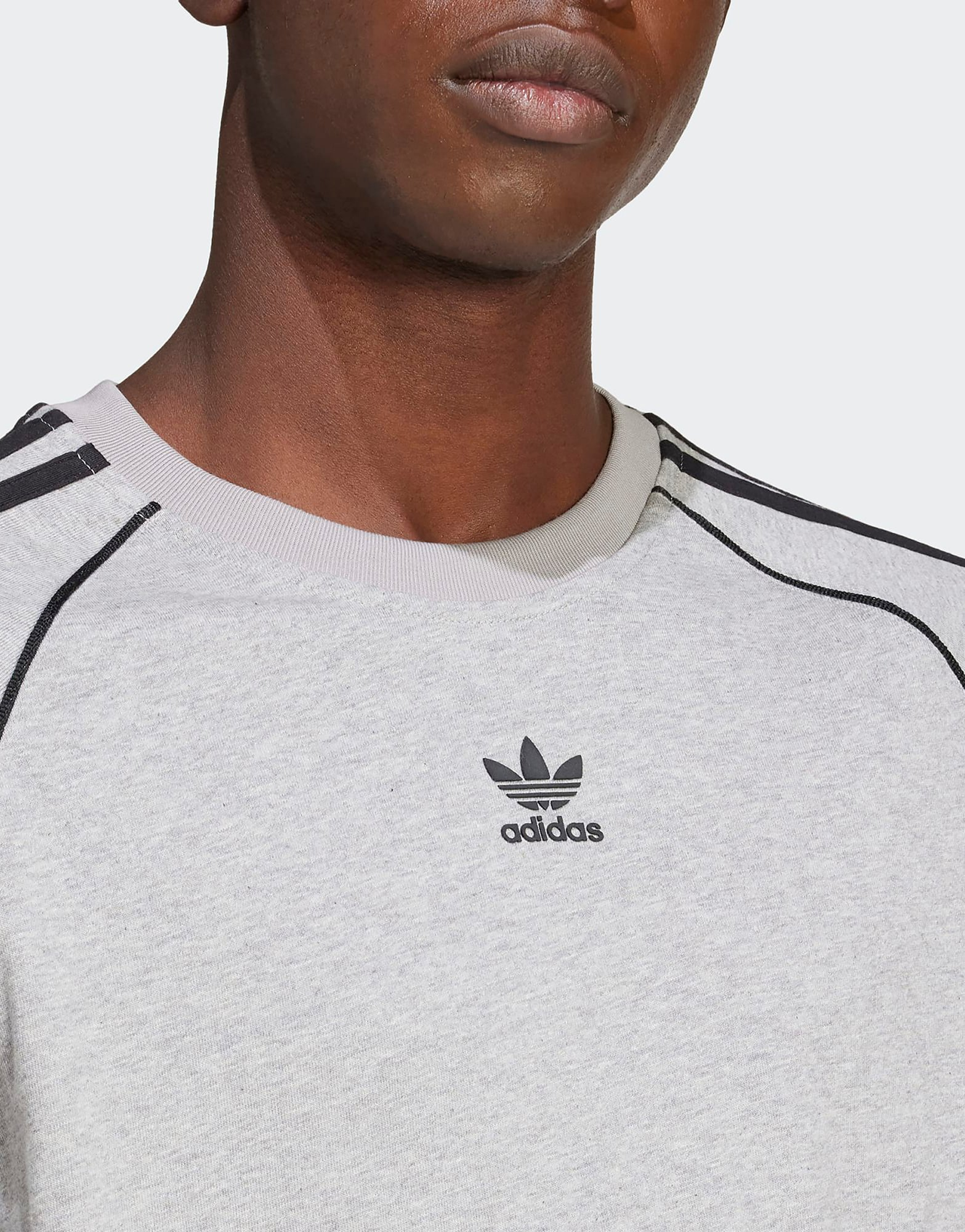 adidas T-shirt SST