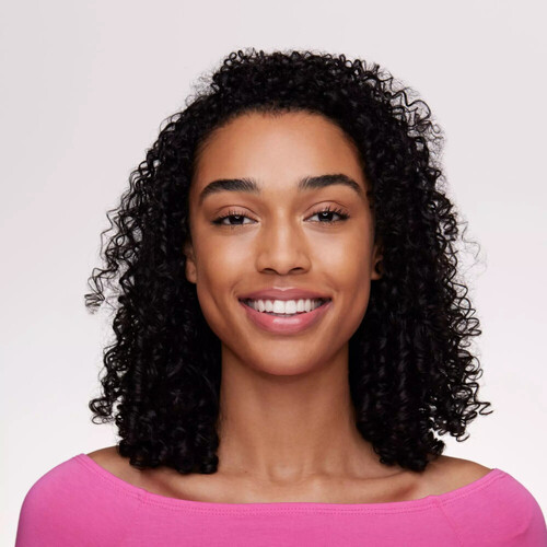 Essence - Barra de labios hidratante nude Beige