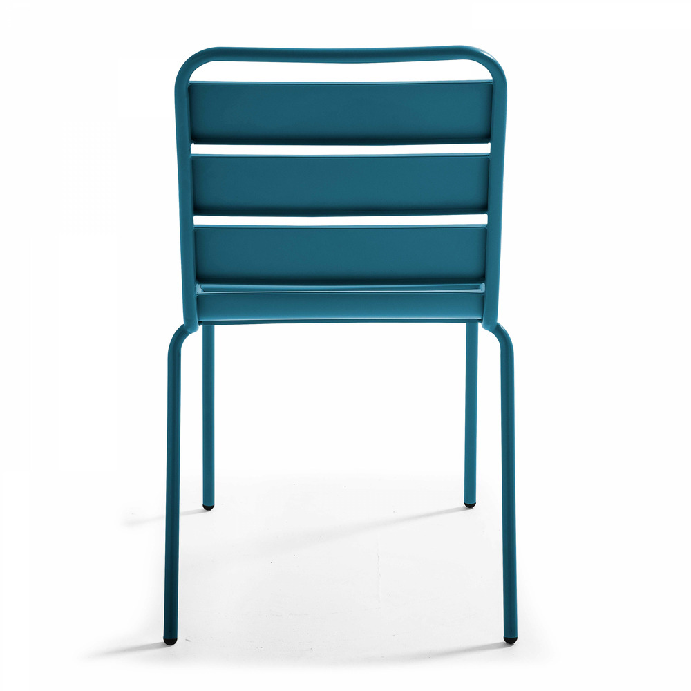 Chaise en métal bleu pacific