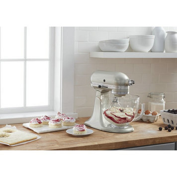 Batedeira KitchenAid Artisan Design Series de 10 velocidades e 5 litros.