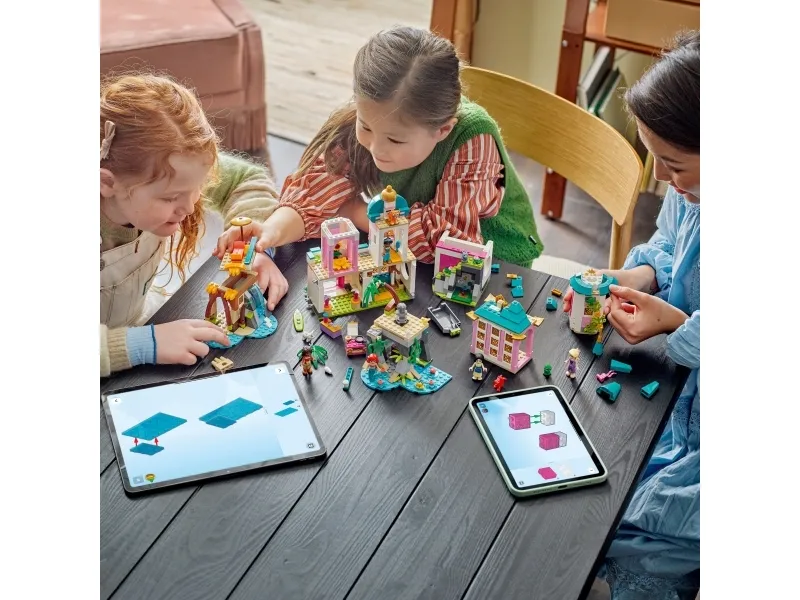 LEGO Disney 43267 Prinsesseslot og royale kæledyr