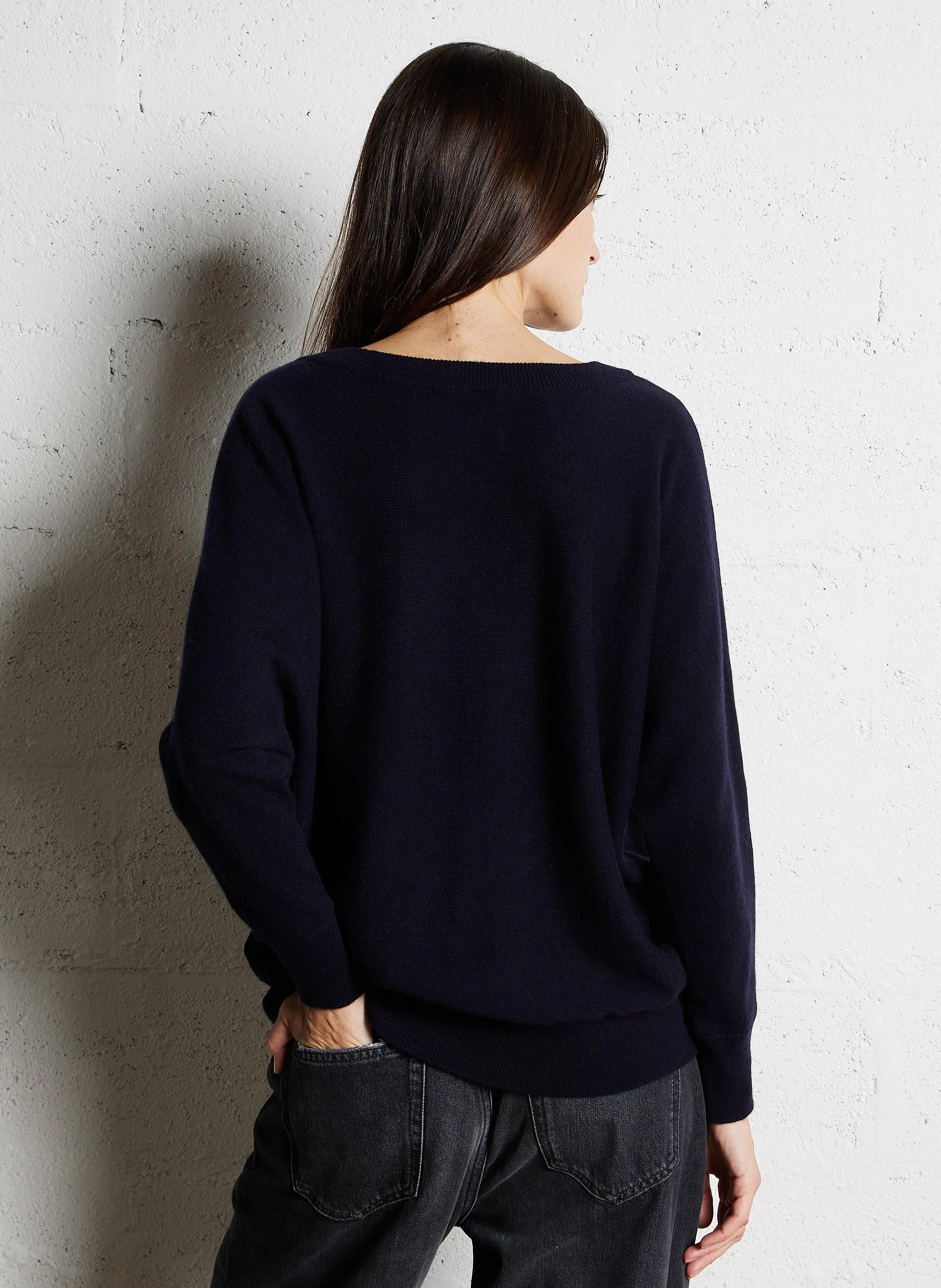 LINE - Pull oversize col V en cachemire | Bleu