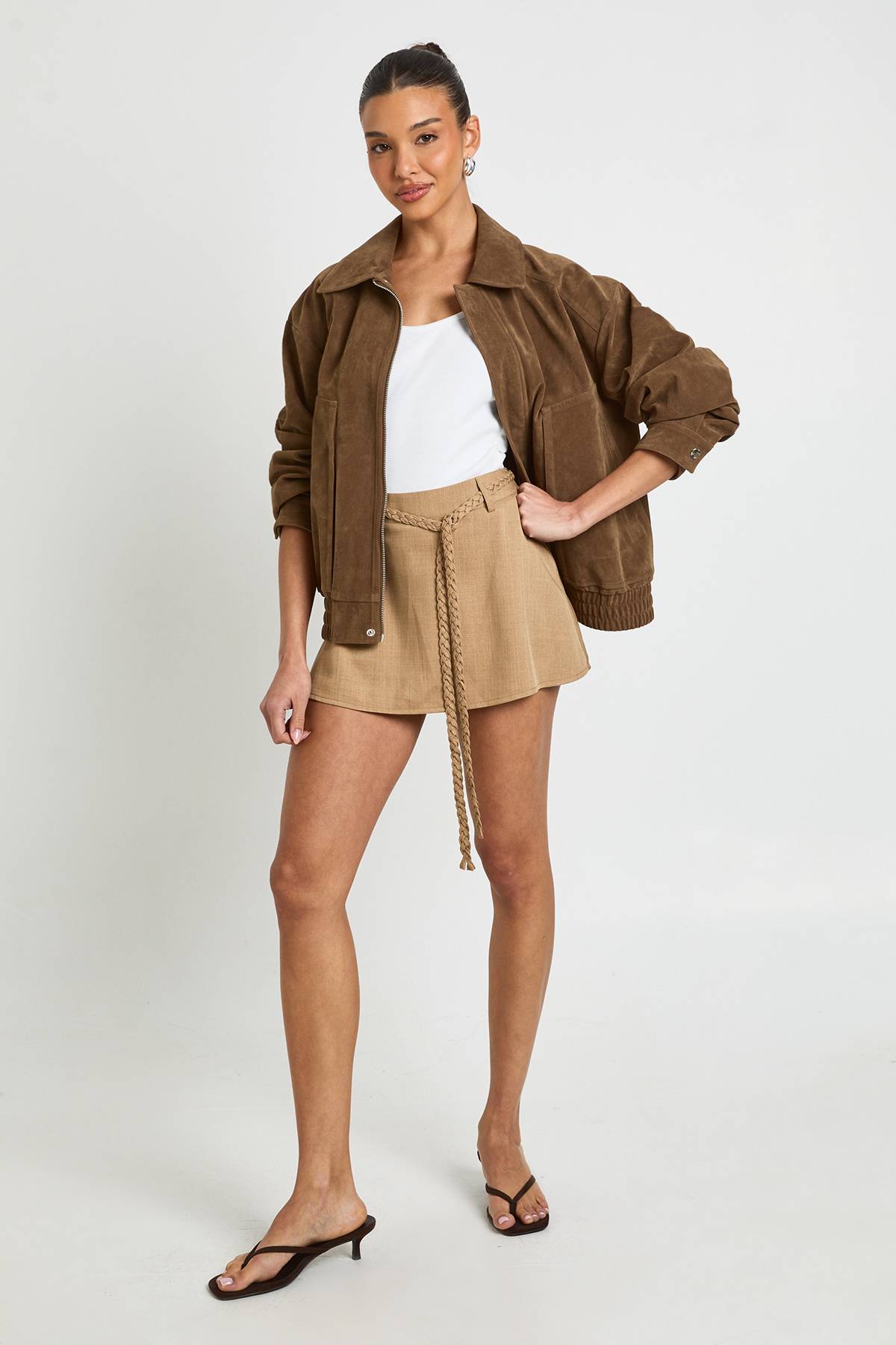 boohoo Mini Jupe-Short en Crêpe avec Détail Ceinture Corde