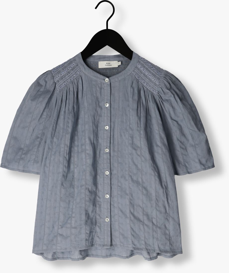 RUBY TUESDAY lichtblauwe ruby tuesday blouse safir blouse with half sleeves and smock on shoulder