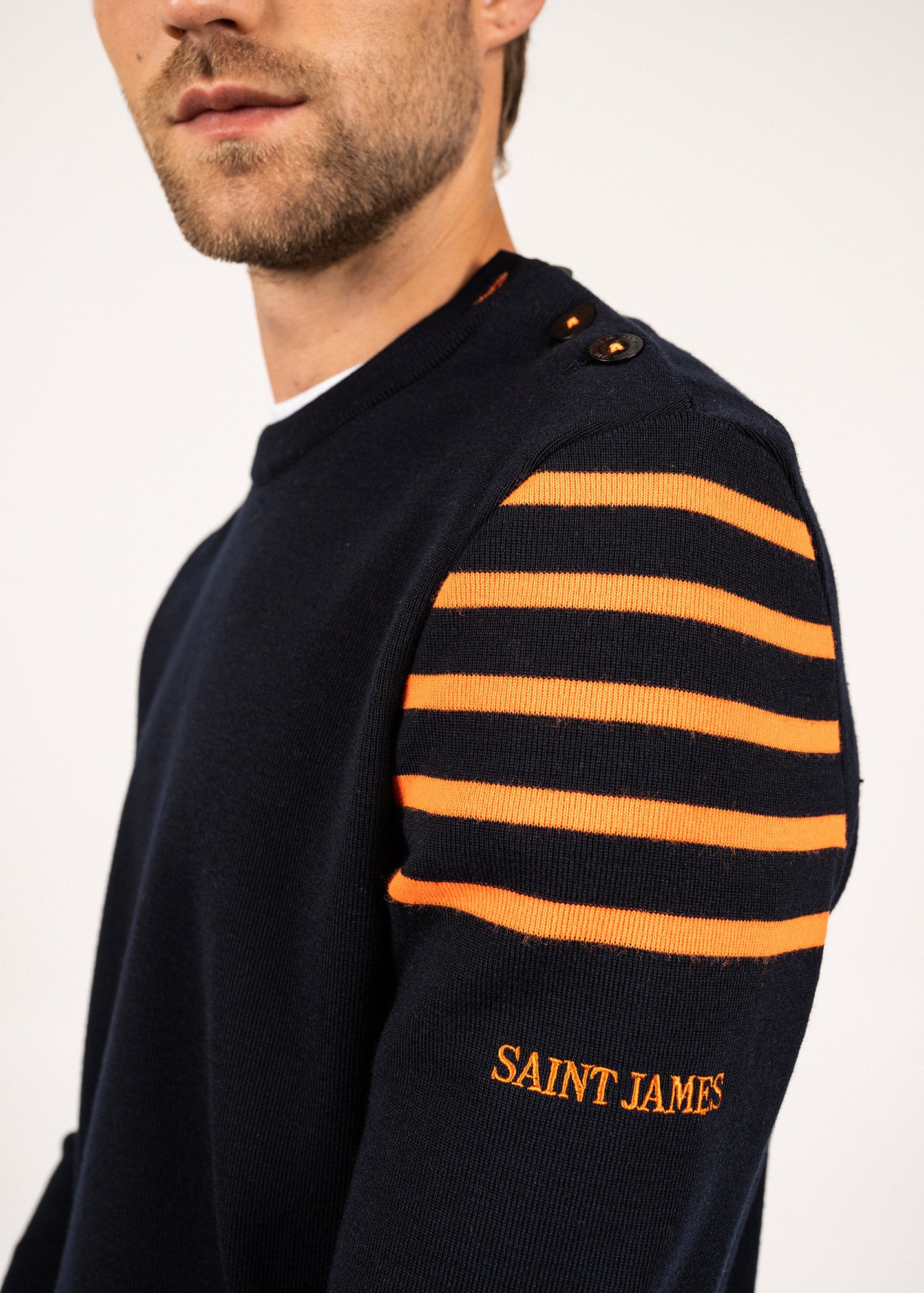 Pull marin Sablons à empiècement rayé épaule
