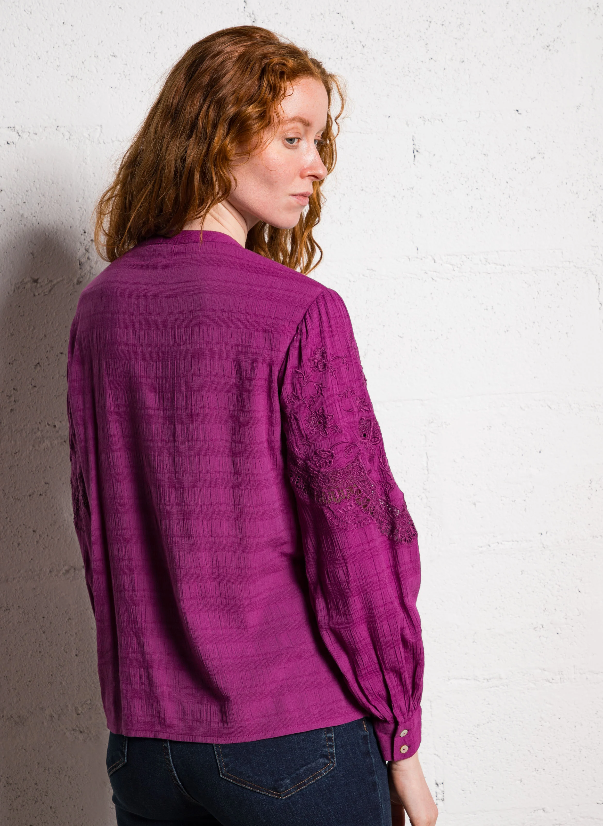 BALI - Chemise droit col rond brodée| Rose