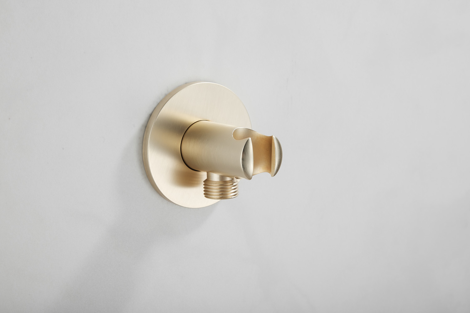 Saniclear Plus handdouche houder met wateraansluiting geborsteld messing mat goud